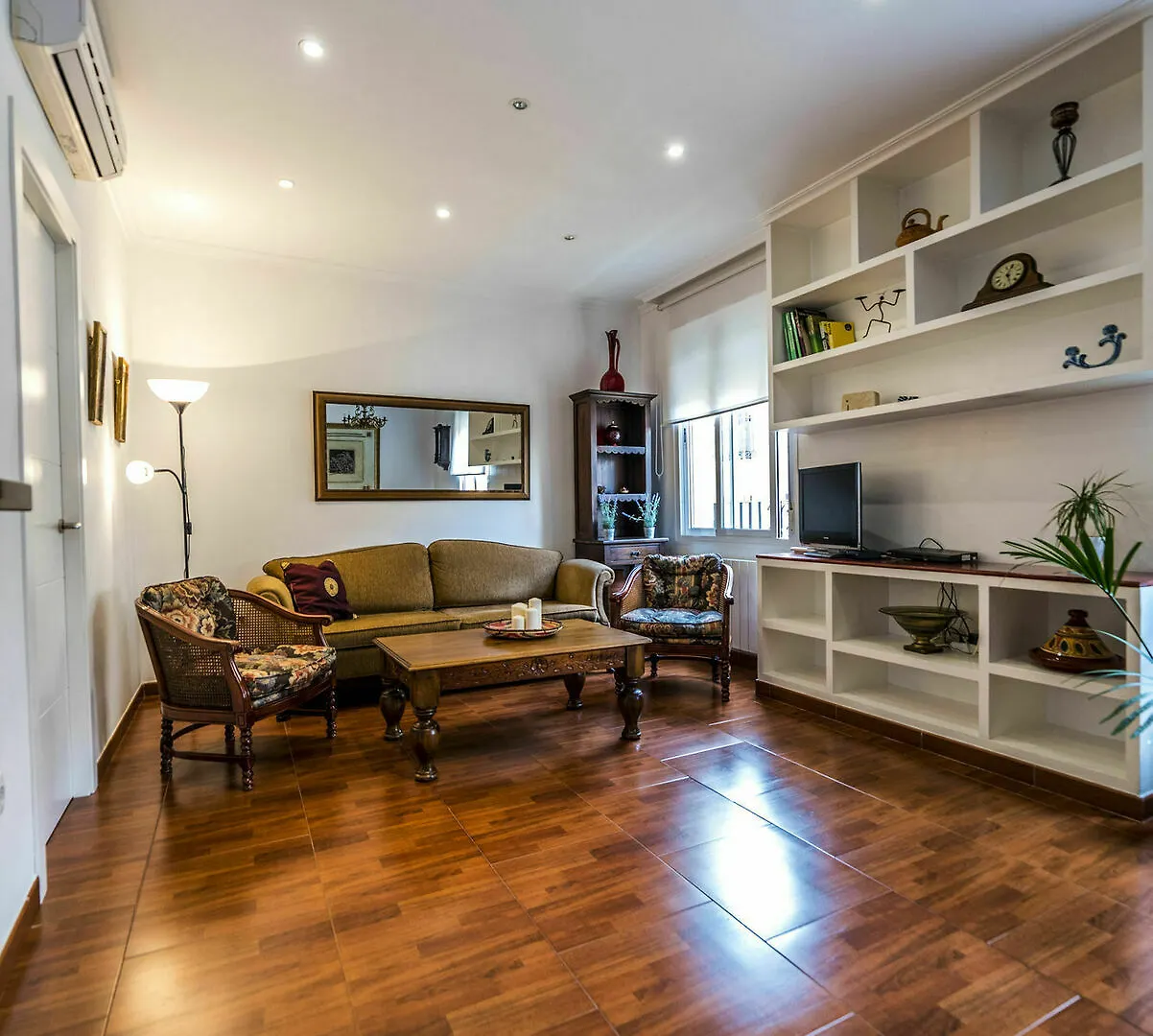 Apartamento Casas De Campos - Quiet But Central Málaga